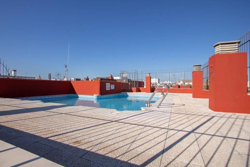 Mumu Luxury Suite Lirio Севилья Экстерьер фото